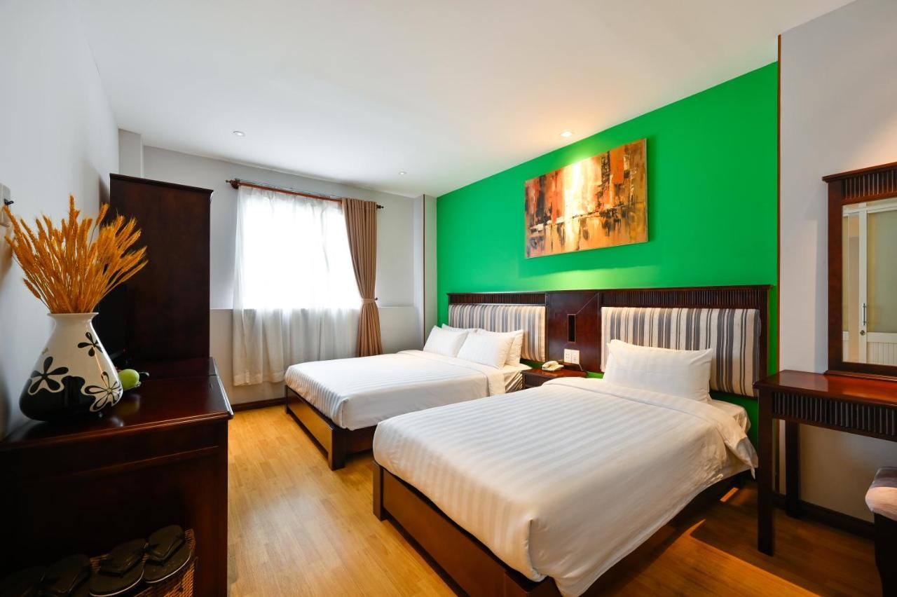 Cherry Central Hotel- Near Opera House Ho Chi Minh City Exterior photo
