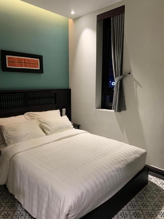 Cherry Central Hotel- Near Opera House Ho Chi Minh City Exterior photo