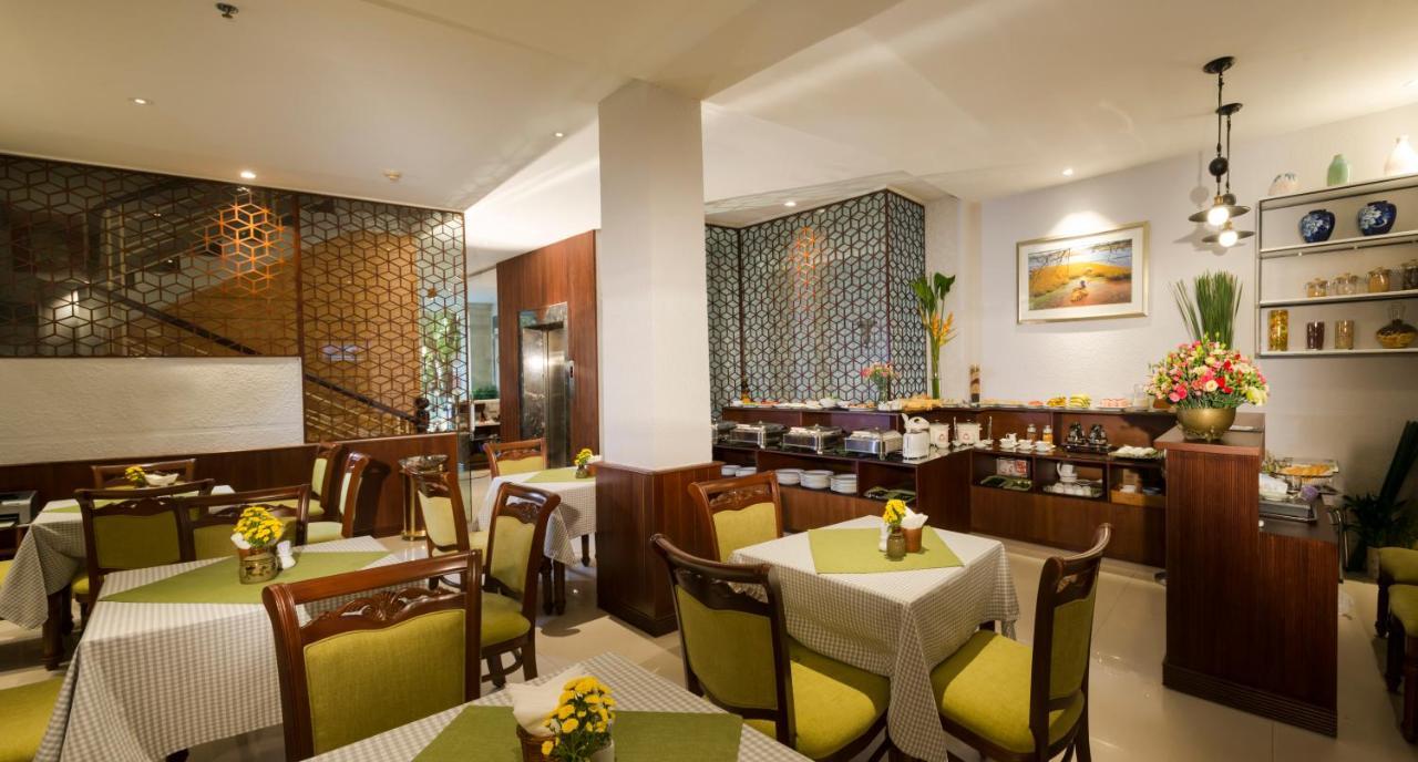Cherry Central Hotel- Near Opera House Ho Chi Minh City Exterior photo